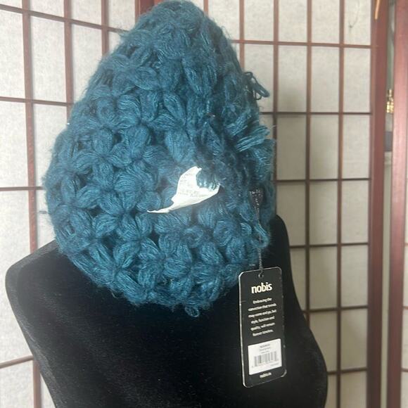 NWT NOBIS BOOBOO BLUE/GREEN‎ HAT - Picture 2 of 7